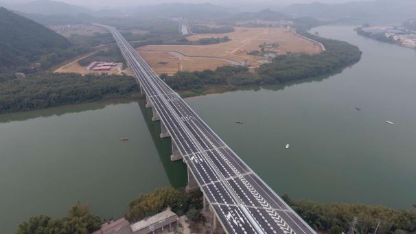 新聞薈：汕湛高速清云段通車&middot;公司榮獲中咨協(xié)、中招協(xié)多項榮譽