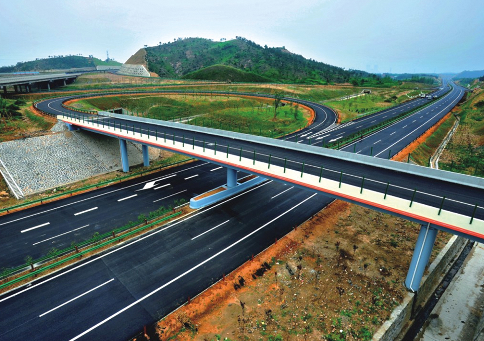 滬蓉高速麻城至武漢段、杭瑞高速公路思南至遵義段勘察設(shè)計